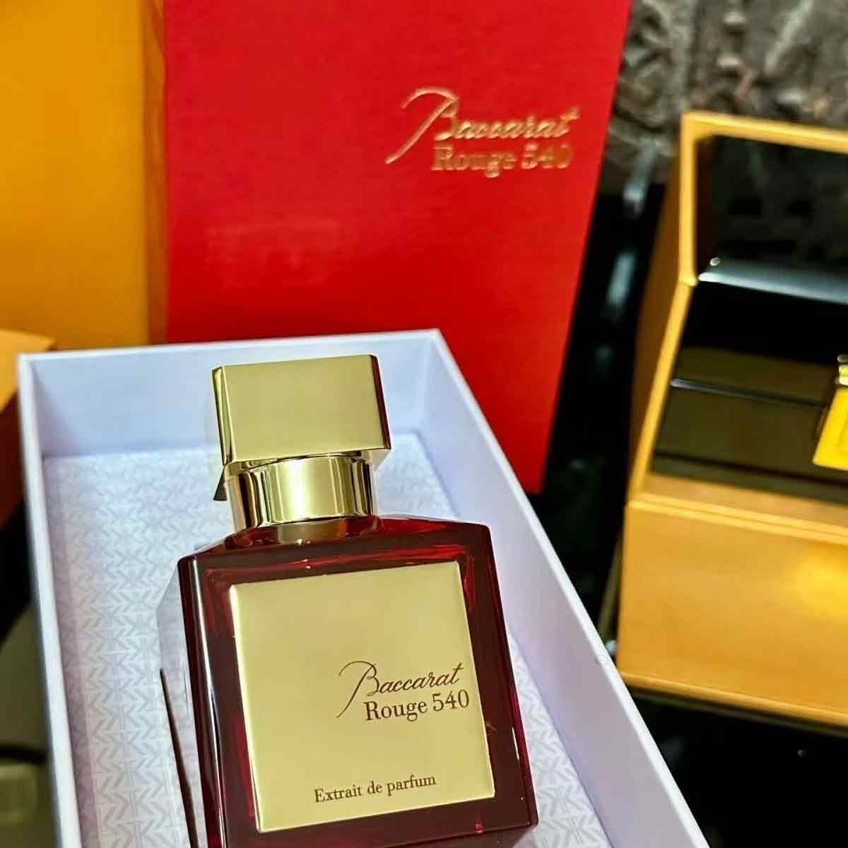 Baccarat 540 essence perfume i - огляд і ціна Home Fragrance Red Wine