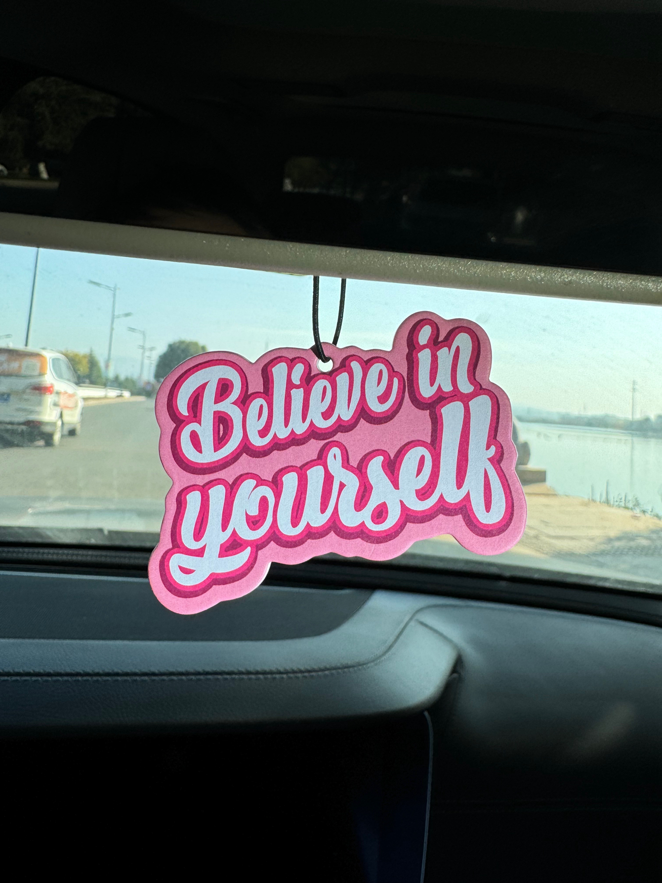 Believe in Yours, Freesia Fres - огляд і ціна Fragrance Your Home