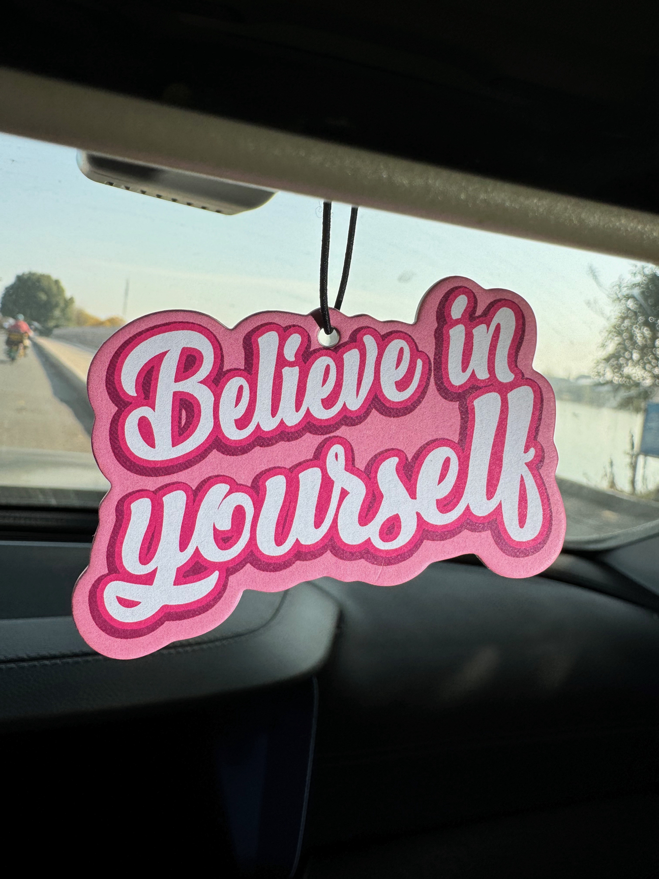 Believe in Yours, Freesia Fres - огляд і ціна Fragrance Your Home